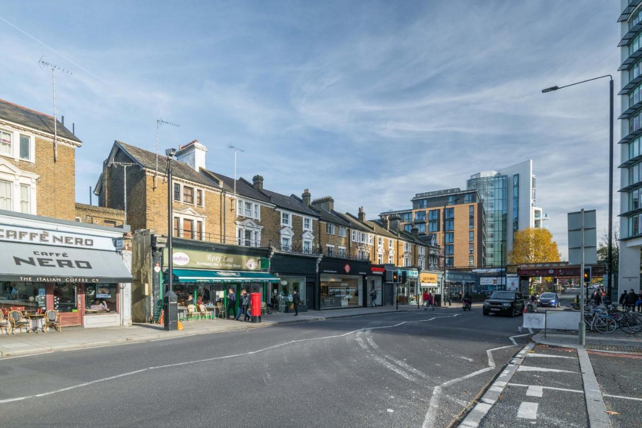 Breathtaking Putney Home With Gorgeous Garden Richmond  Kültér fotó