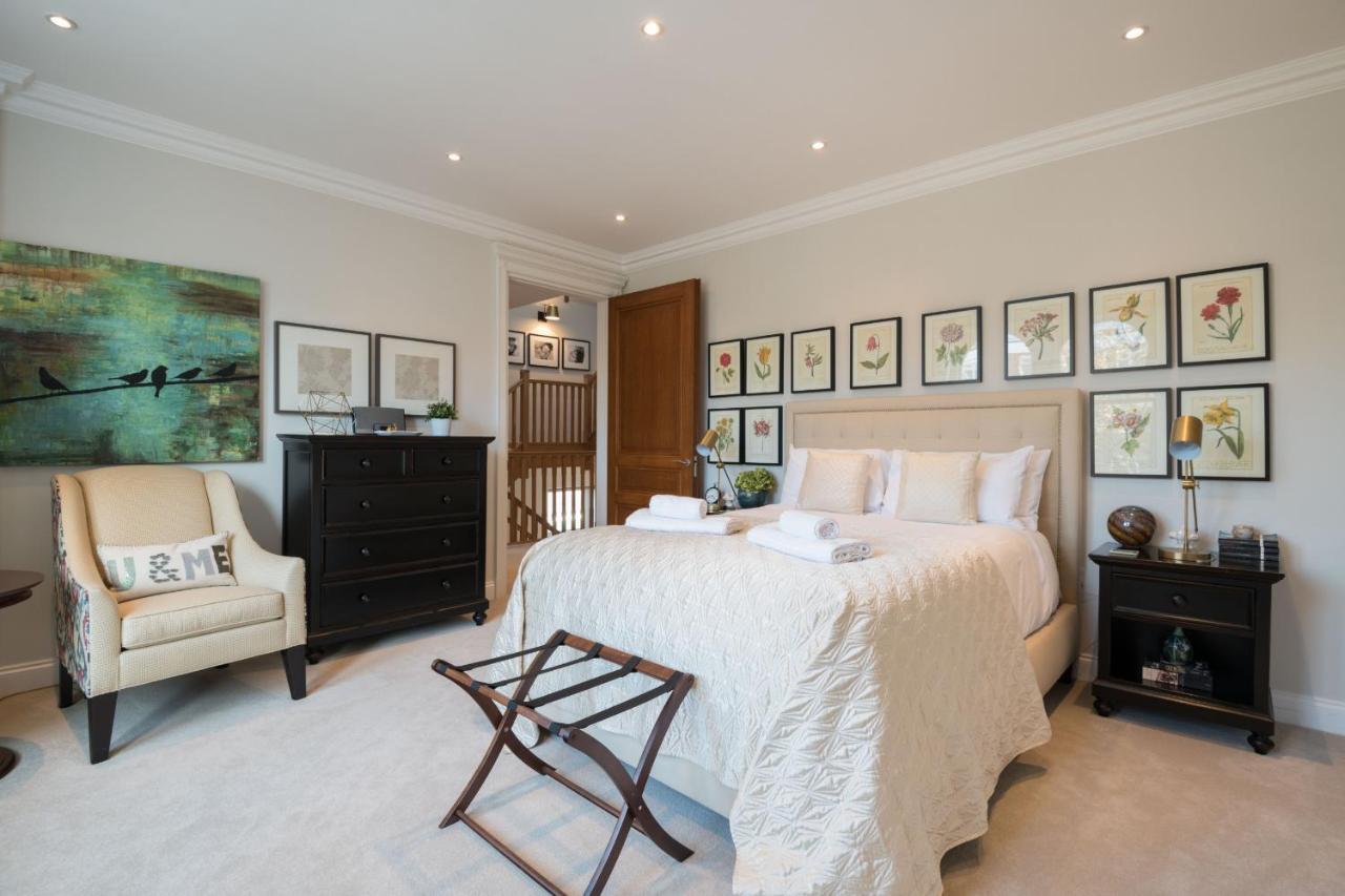 Breathtaking Putney Home With Gorgeous Garden Richmond  Kültér fotó
