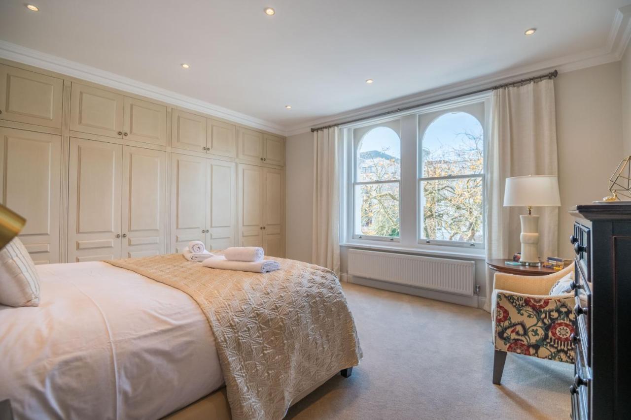 Breathtaking Putney Home With Gorgeous Garden Richmond  Kültér fotó